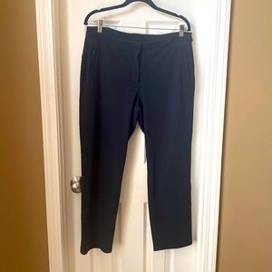 Lululemom ankle length trousers